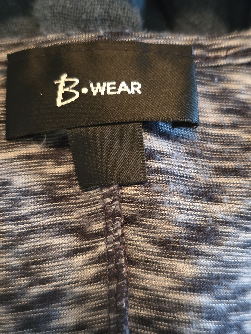 Bwear Short Sleeve Marled Tee in Navy and White - Picture 6 of 10